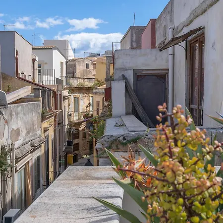 Apartment Dione Terrace By Dimore In Sicily Syracuse