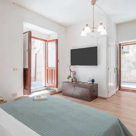 Dione Terrace By Dimore In Sicily Apartment Syracuse
