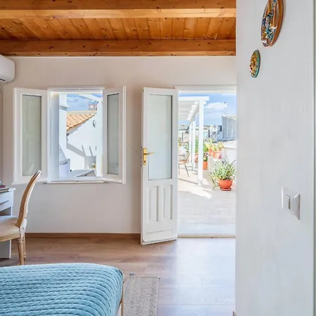 Dione Terrace By Dimore In Sicily Apartment *